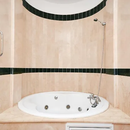Benimar 3 - Two Bed Apartment *